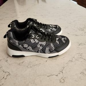 OrthoComfoot slip on sneakers Orthopedic Arch-Support Black/White  Shoe …